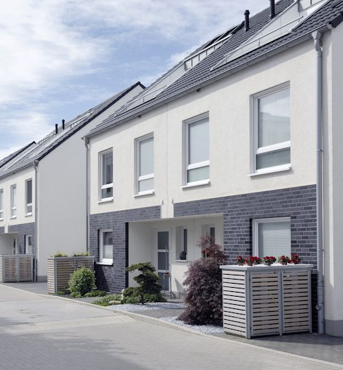 Row of brandnew twin houses.